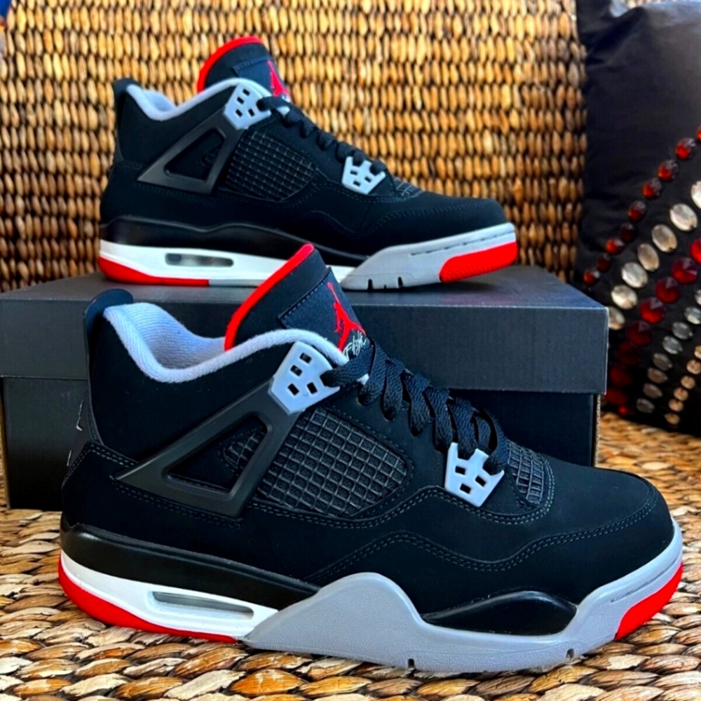Air Jordan 4 Retro OG GS Bred 2019 Black Cement  Size 7 / 8.5 W 408454-060 NWB